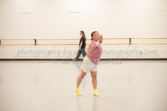 4 apj-3976